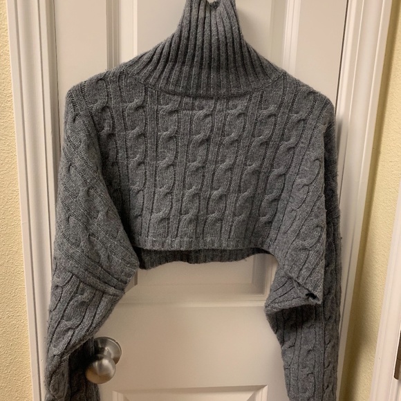 gray short knitwear - Picture 4 of 4